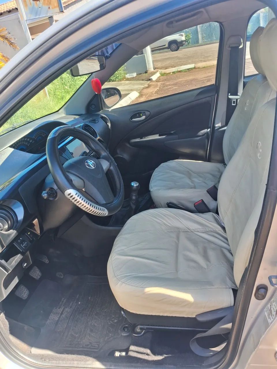 Etios HTH 2014 - Foto 2