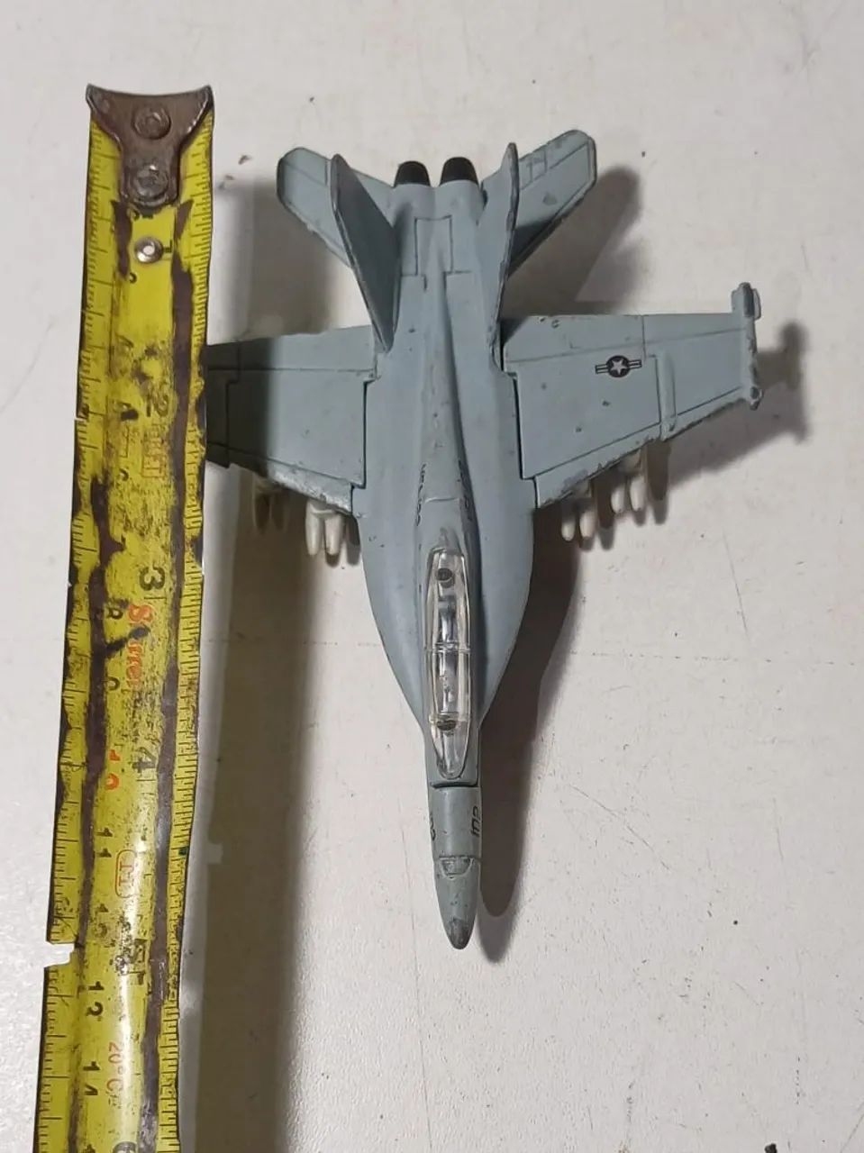 Miniatura de avião F/A-18 Super Hornet - Foto 5