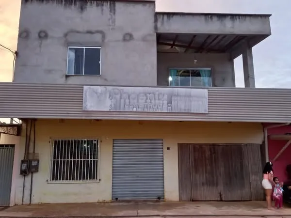 Casa com Ponto Comercial