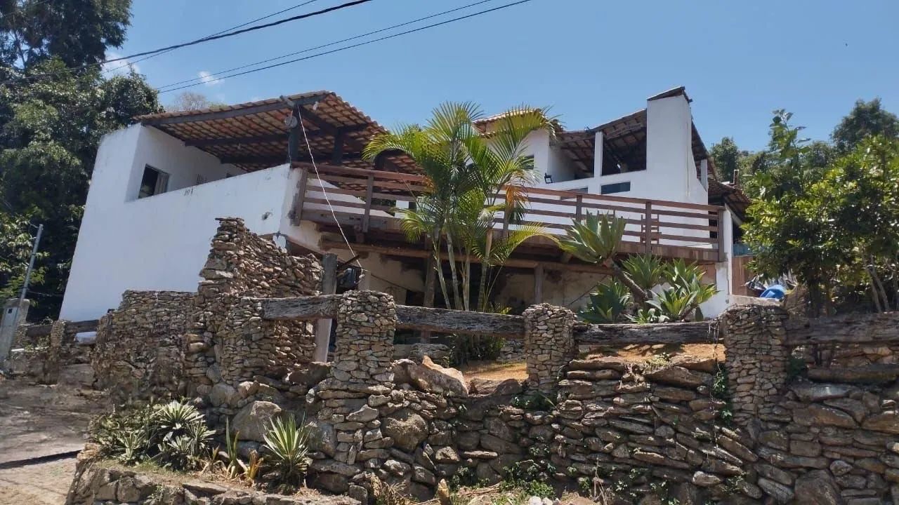 CASA A VENDA EM CONDOMÍNIO FECHADO BETIM