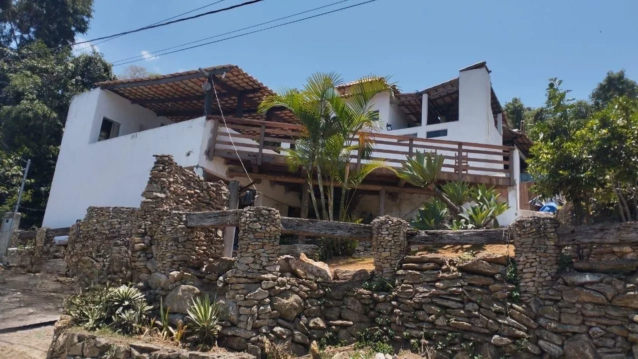 CASA A VENDA EM CONDOMÍNIO FECHADO BETIM