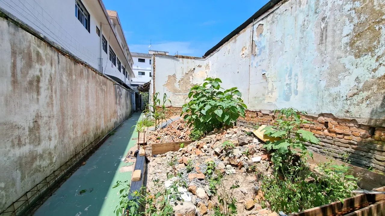 Terreno à venda 200 m2 na Vila Belmiro - Santos