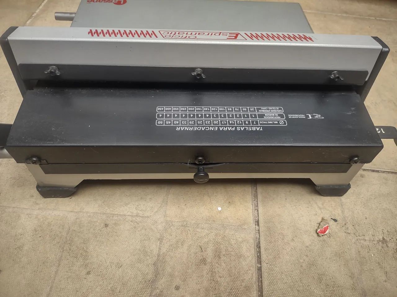 Encadernadora Espiral Tamanho Ofício Espiralmatic - Foto 5