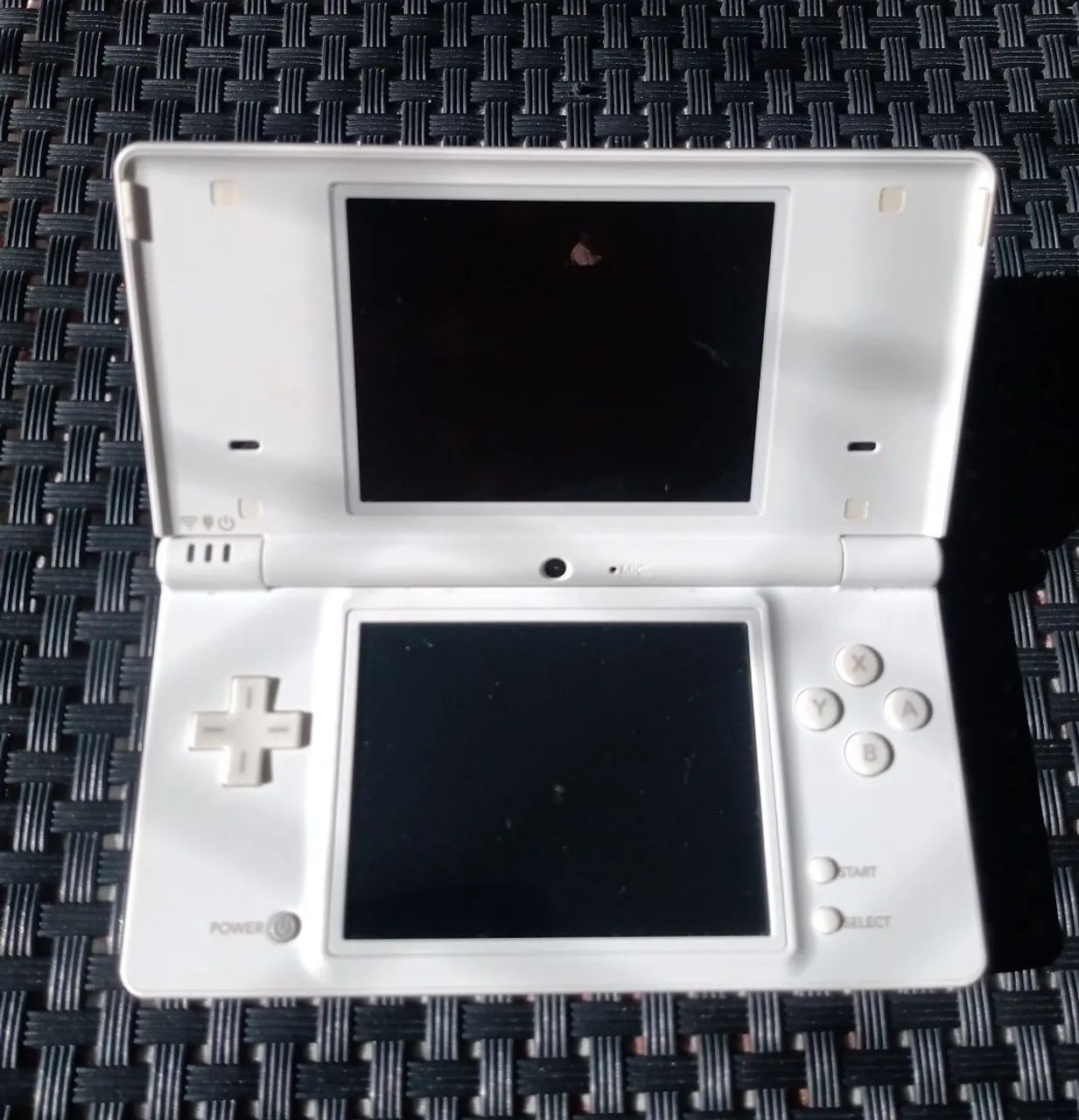NINTENDO DSi SEMI NOVO Consoles de Vídeo Game Campo Comprido