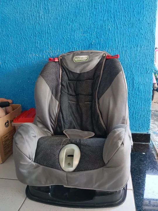 Cadeira de Carro para Bebê - Marca Safety 1st - Foto 3