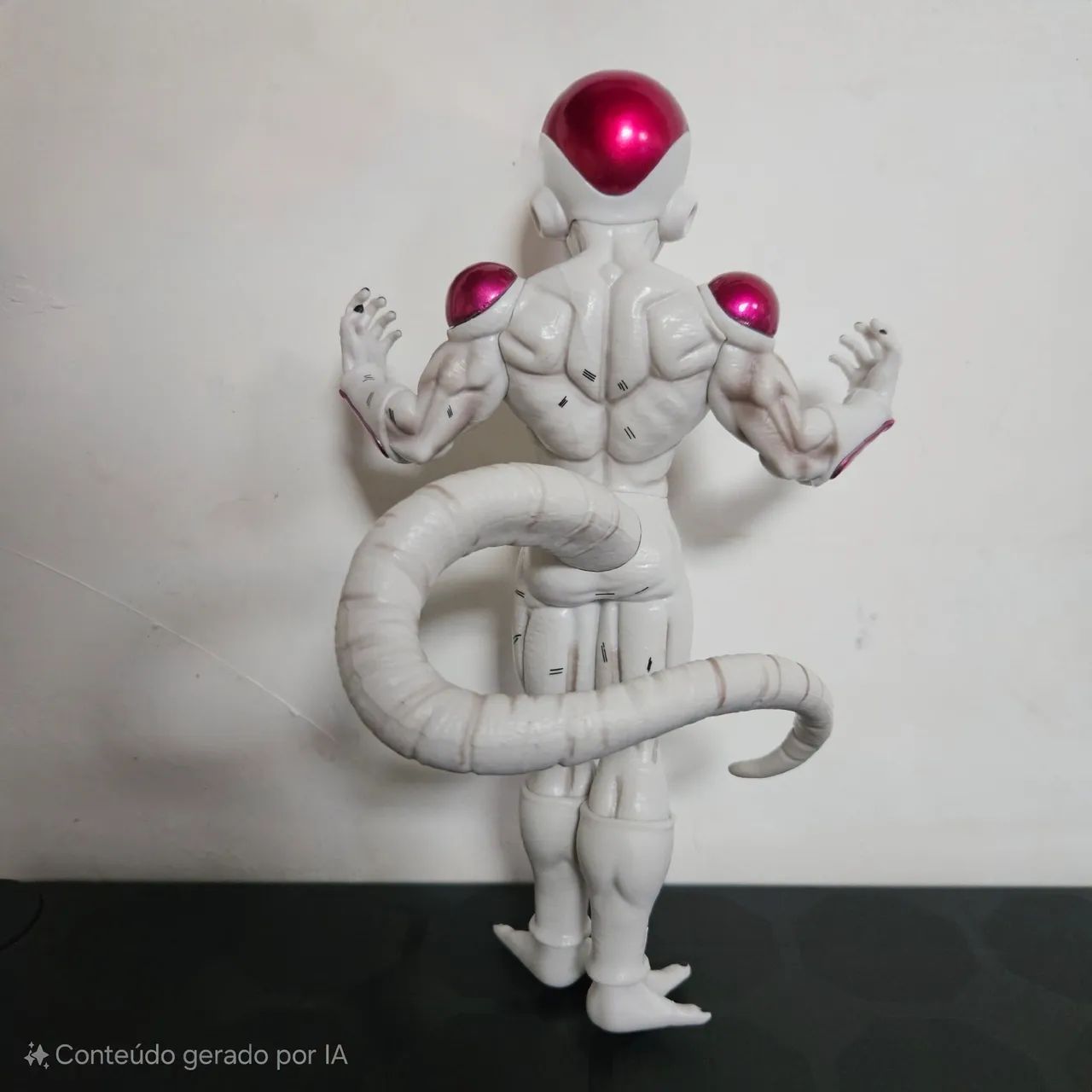 Action Figure Freeza (Forma Final) - Vilão Clássico Namekusei