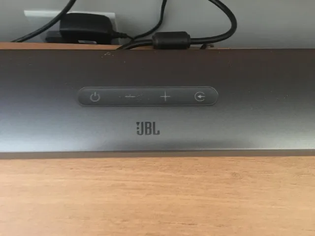 Caixa de som JBL bar 2.1 Deep Bass 200w Rms