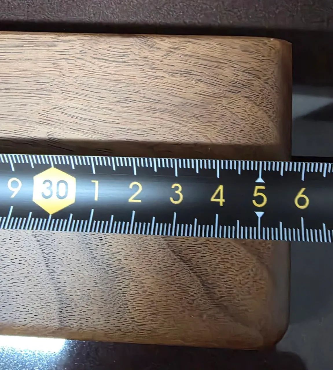 Premium Wooden Wrist Support64330131222147123