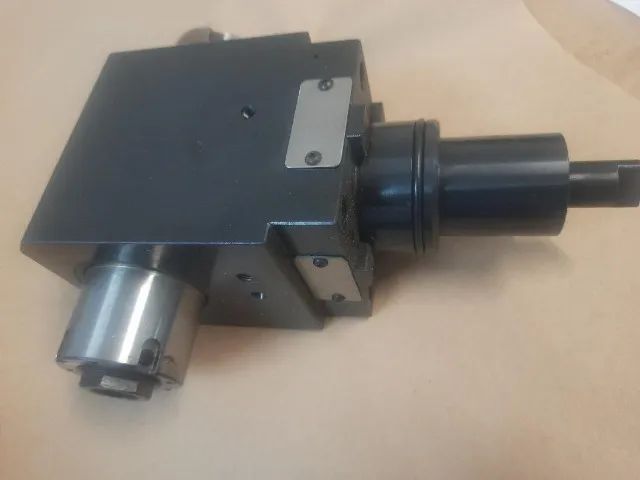 Suporte Acionado para Torno CNC