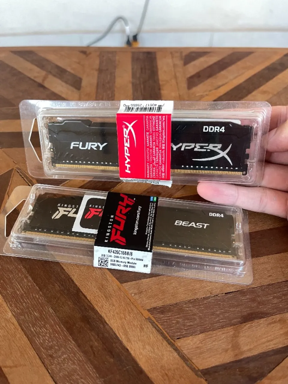 MEMORIA RAM KINGSTON 8gb - 2 PENTES DE 8GB cada 