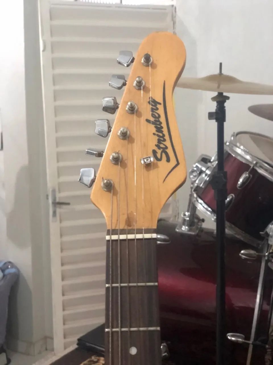 Guitarra Strinberg pra vender rápido  - Foto 2