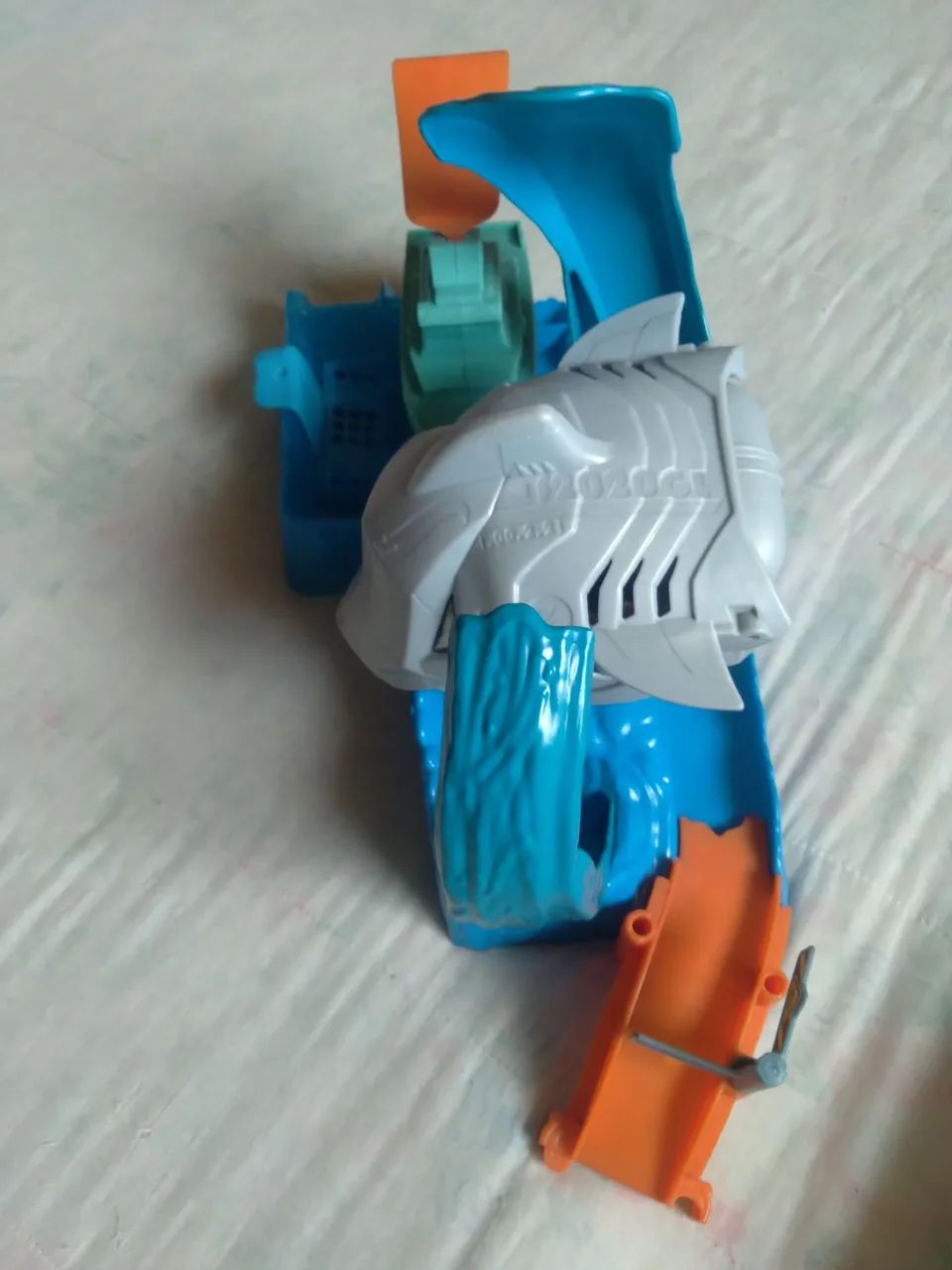 PISTA HOT WHEELS ROBÔ SHARK  - Foto 2