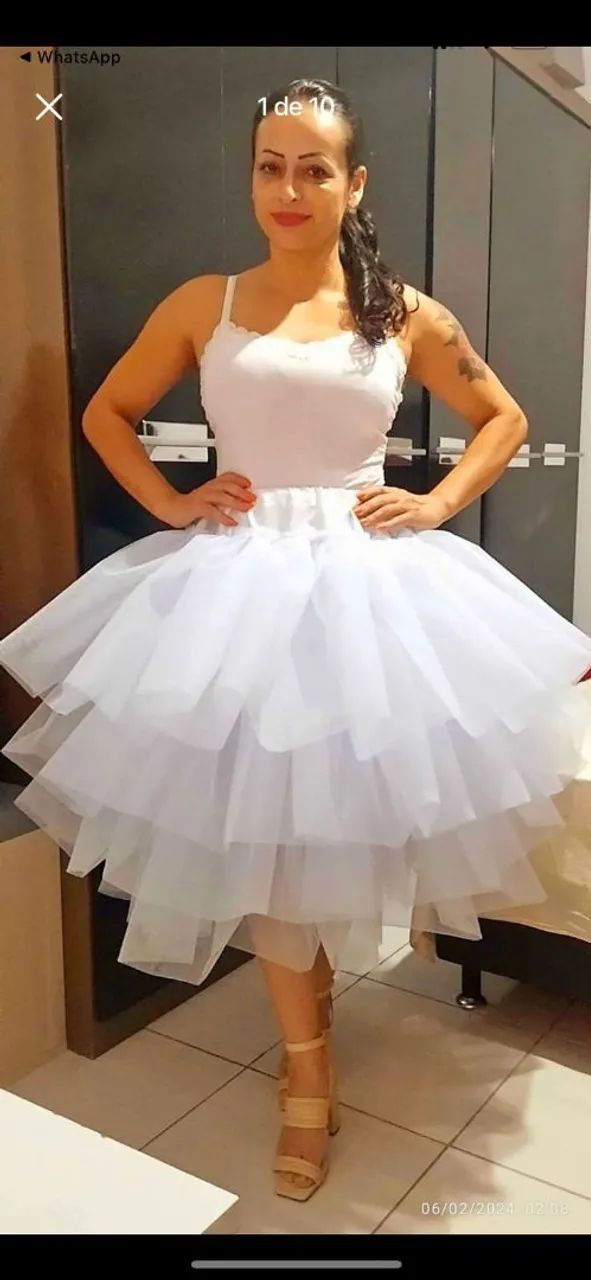 Saia tule filó modelo armação 