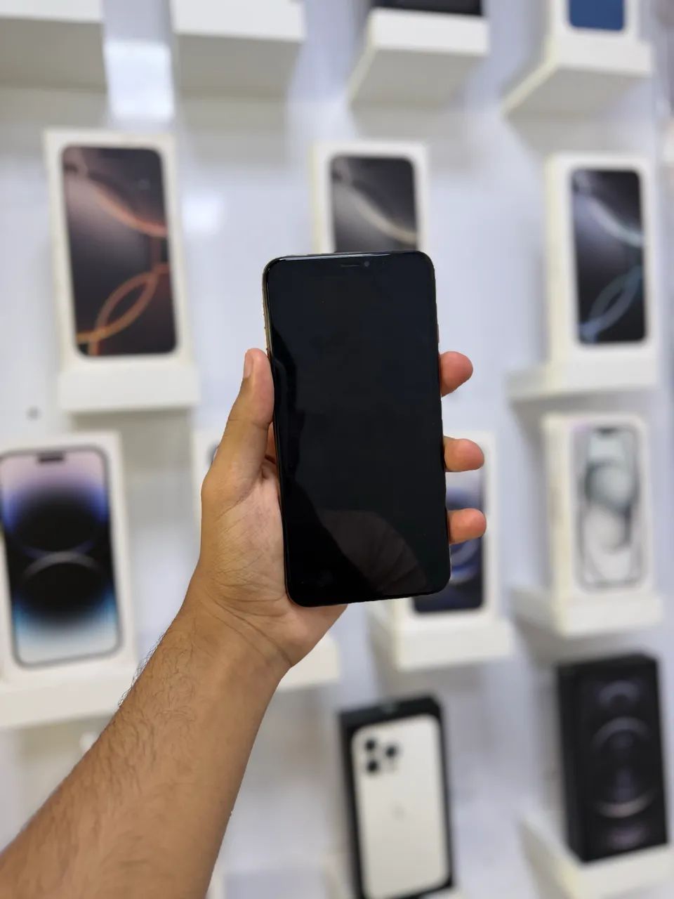 IPHONE XS MAX 64 GB DOURADO  - Foto 2