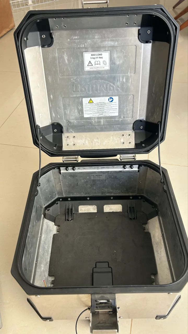 Top Case Bauleto Triumph Original Expedition 42L - Alumínio - com base  - Foto 3