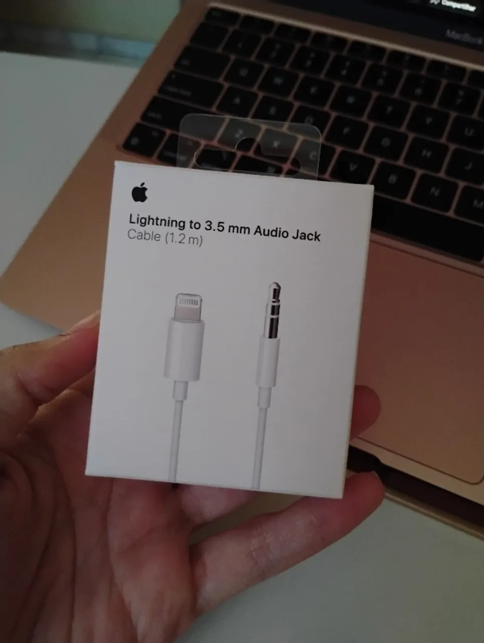 Cabo de áudio de Lightning para conector de 3,5 mm (1,2m)