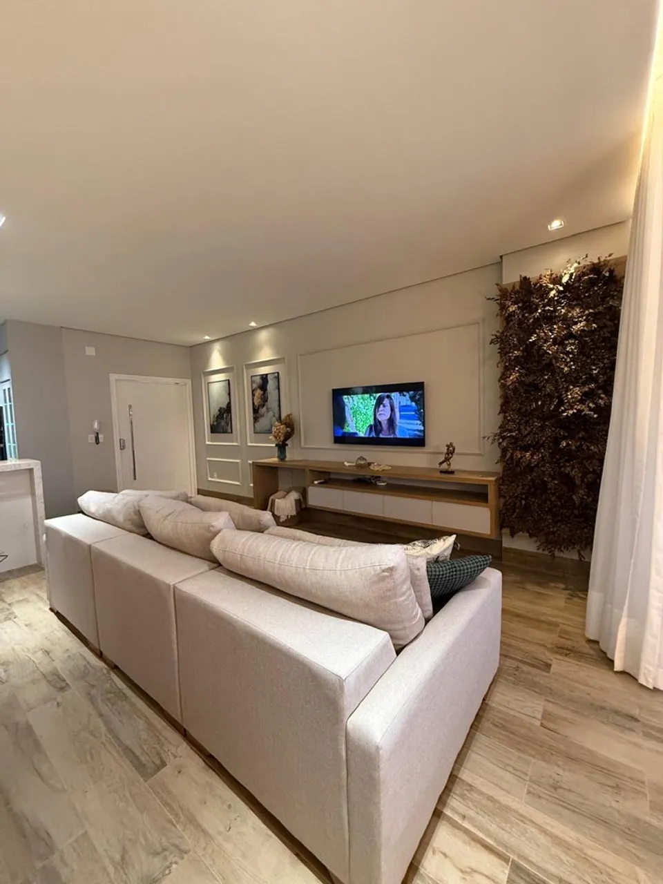 Apartamento à venda no Centro 3 suítes