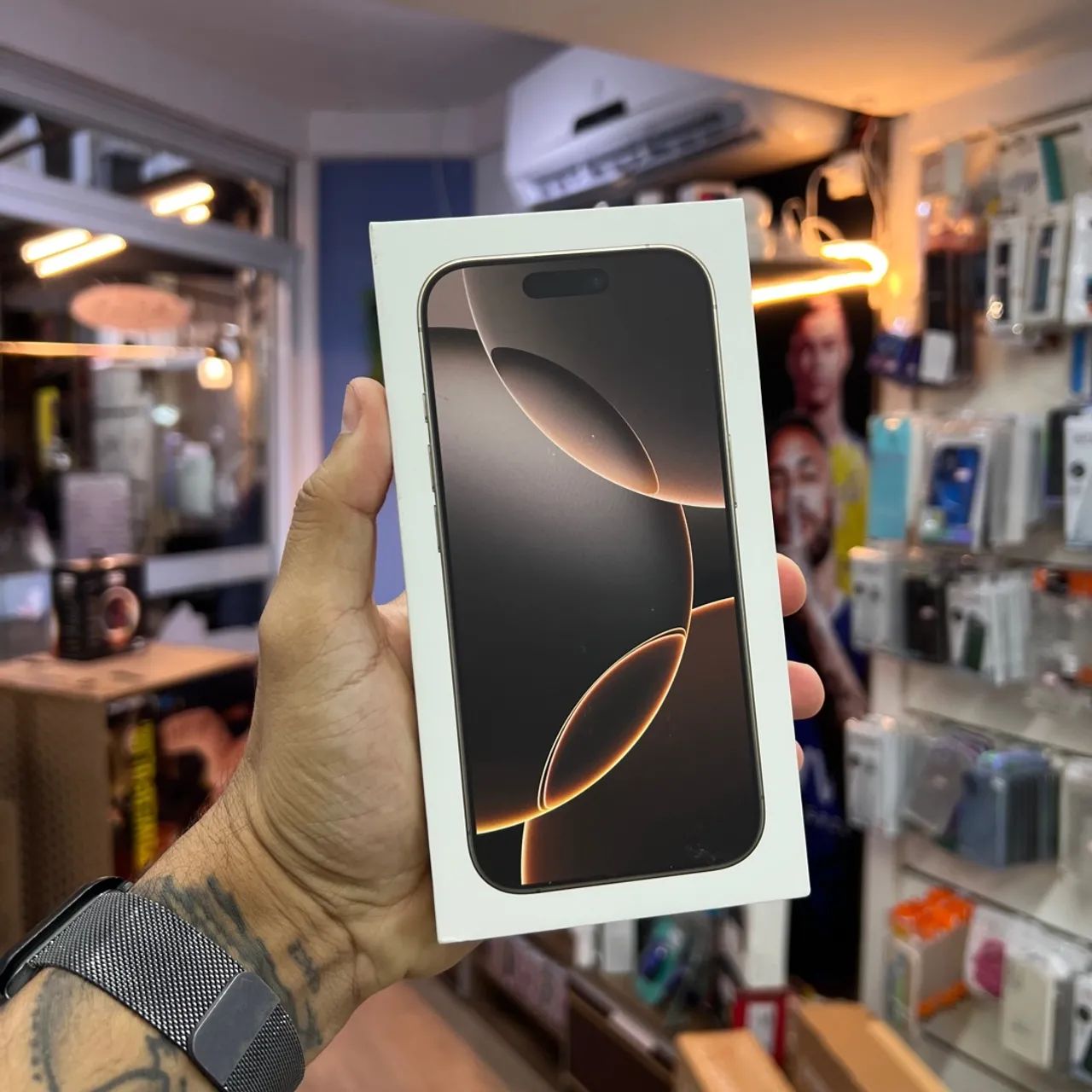 iPhone 16 Pro 128GB lacrado com 1 ano de garantia Apple! Somos loja física  - Foto 2