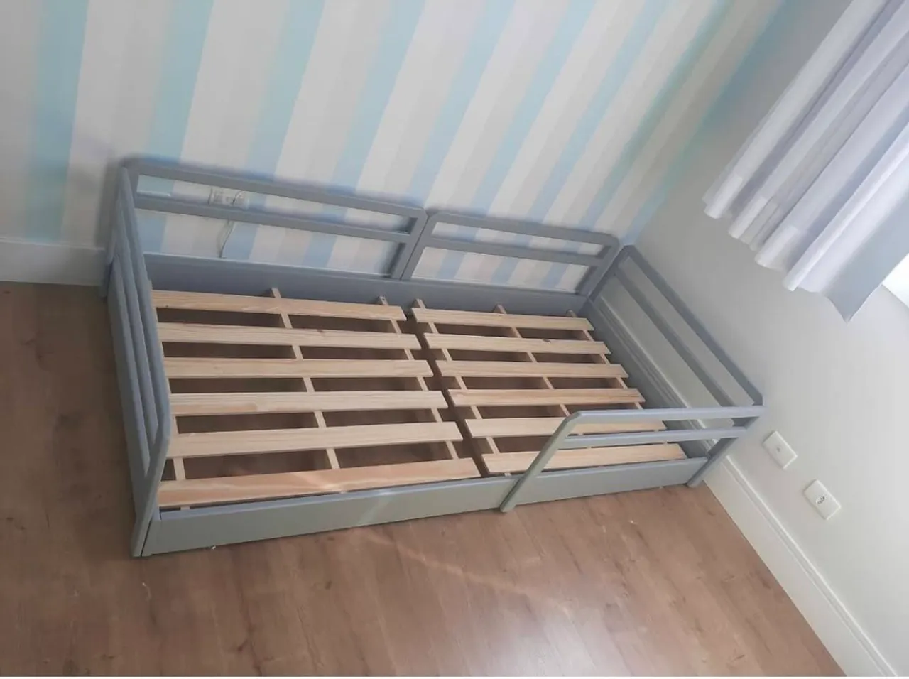 Cama solteiro com colchão ortobom
