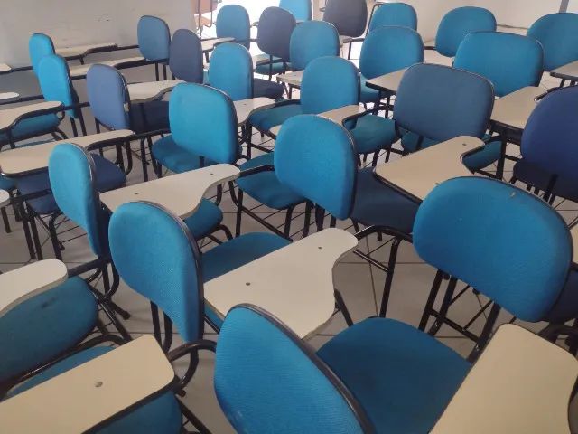 25 Cadeiras universitárias ou Avulsas