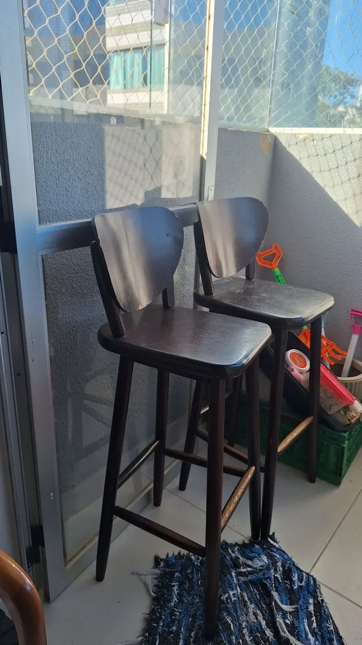Banquetas de madeira para cozinha - Foto 2