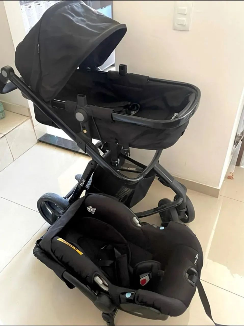Carrinho de Bebê Mobi - Modelo One Safe