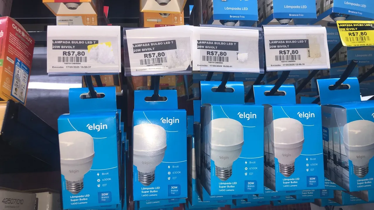 Lâmpada LED Elgin 20W Super Bulbo - R$7,80