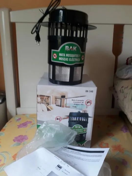 Mata Pernilongos e Moscas Elétrico - Foto 4