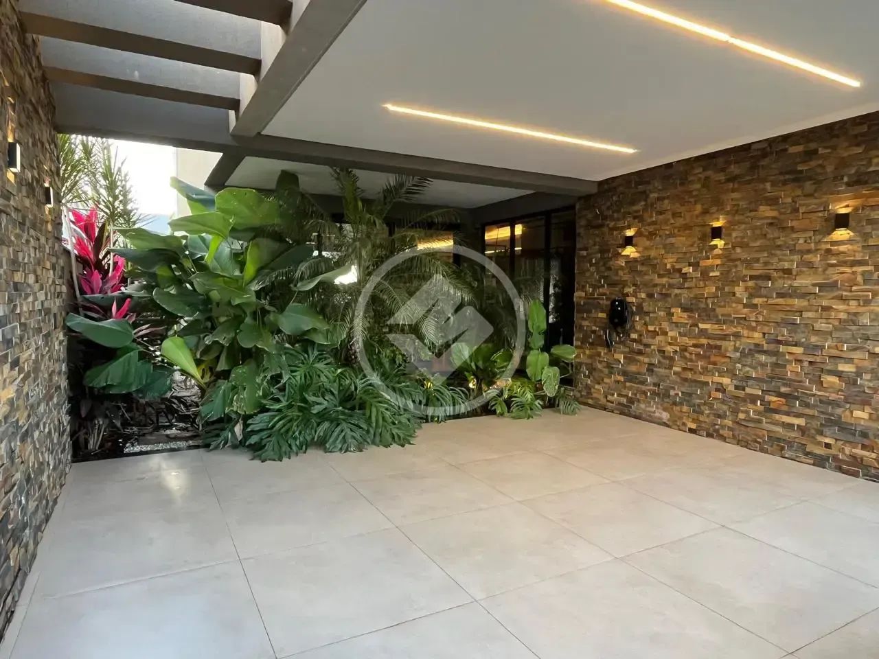 Sobrado 4 Suítes no Condomínio Jardins Capri codigo: 133499 - Foto 4