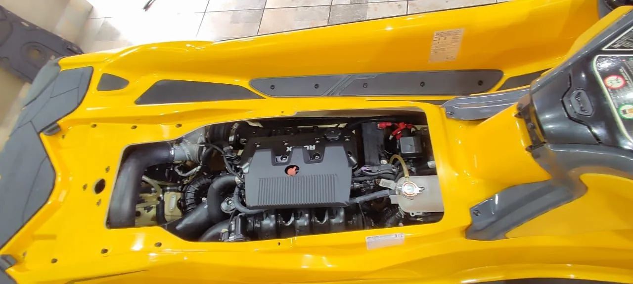 Jet ski 300 seeadoo 37 horas único dono AMARELO PÉROLA  - Foto 5