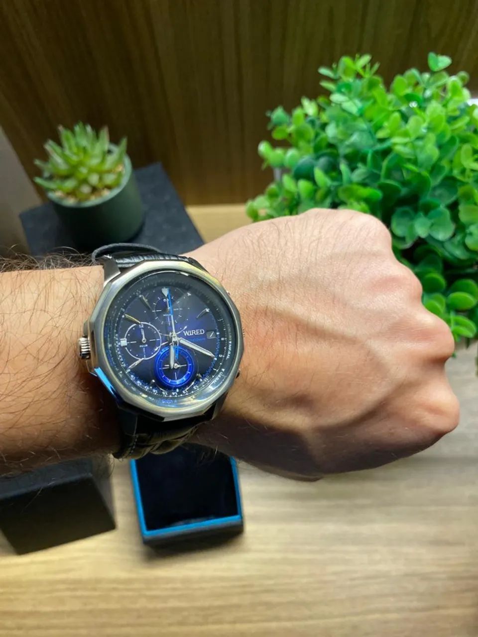 Seiko Wired VK67-K090 - Relógio Masculino 42mm. Novo Importado do