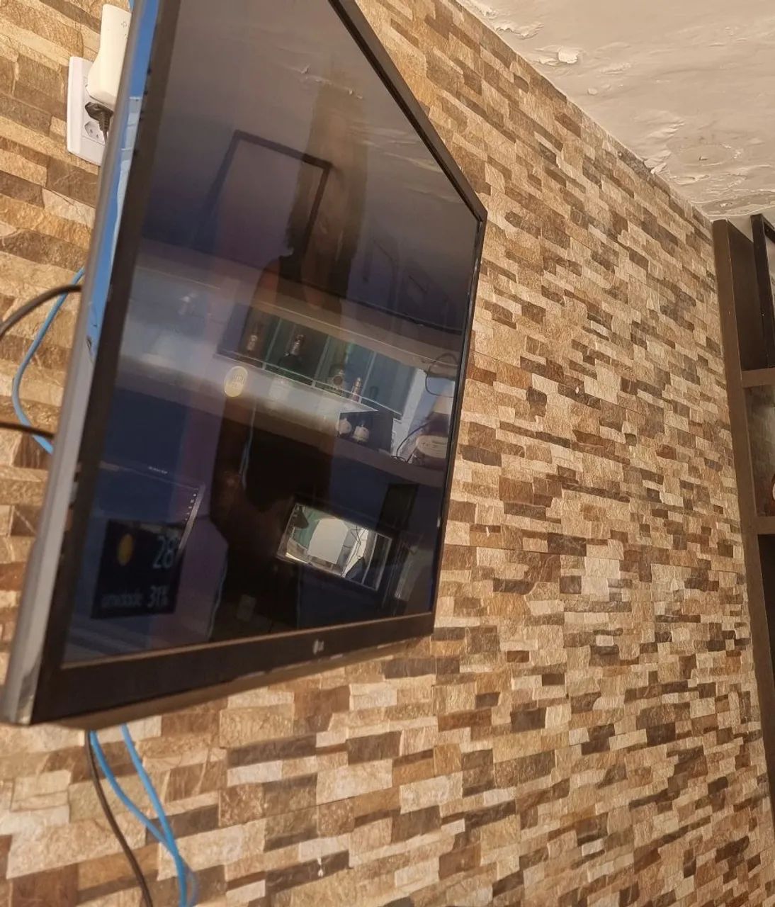 TV LG 42 inches64522272233731121