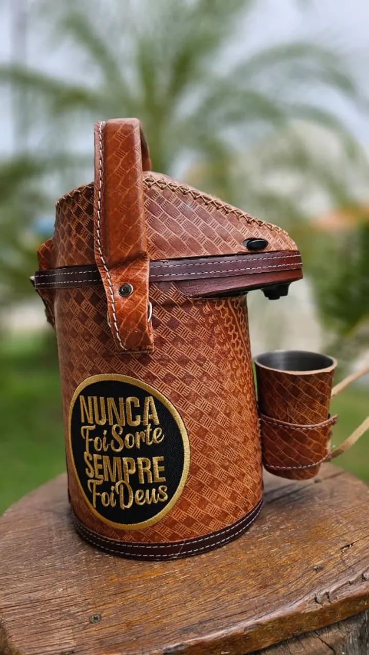 Garrafa 2,5 litros personalizada  - Foto 4