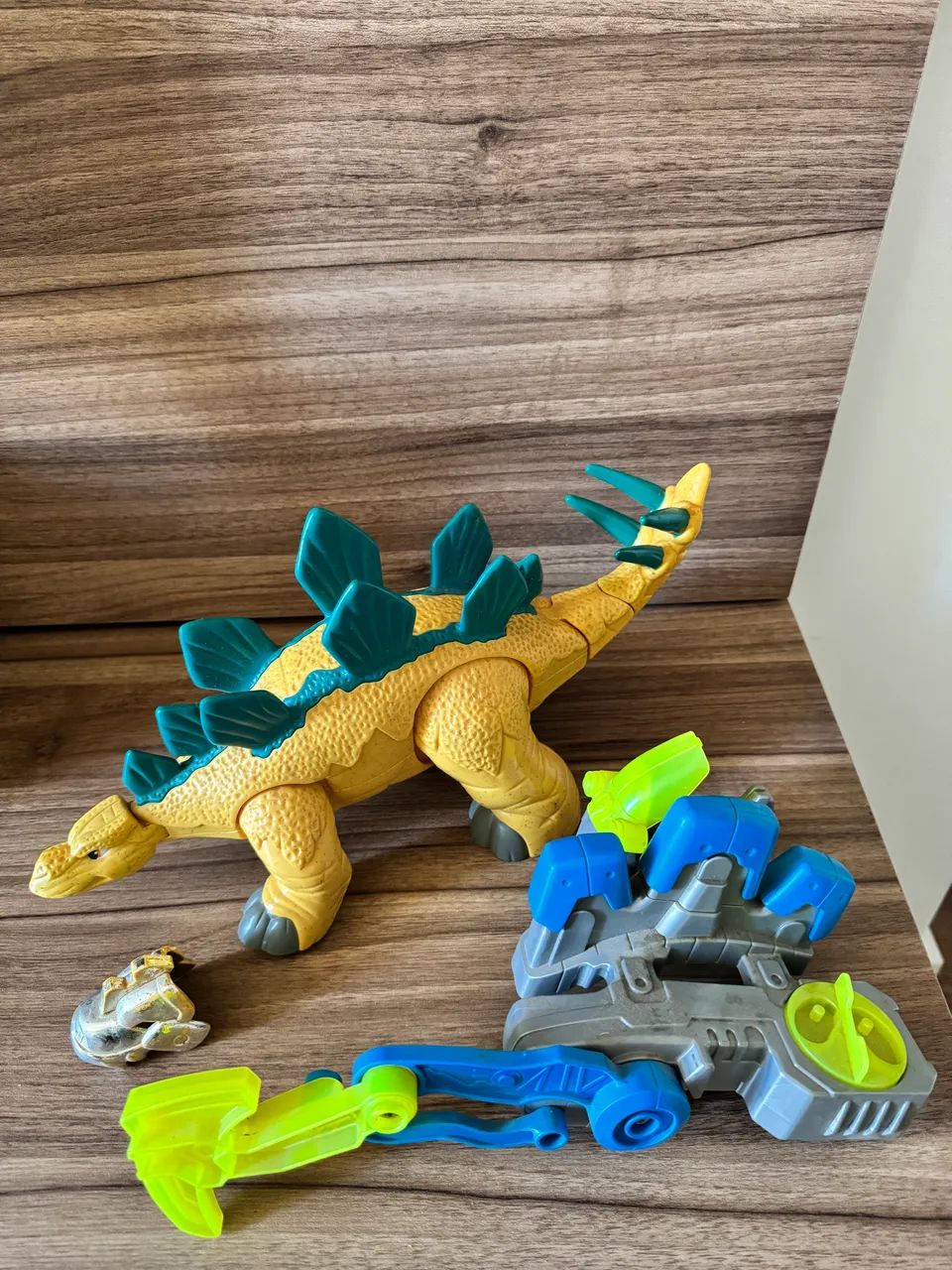 Fisher-Price Imaginext Stegosaurus Dinosaur com Ação de Escavação  - Foto 4