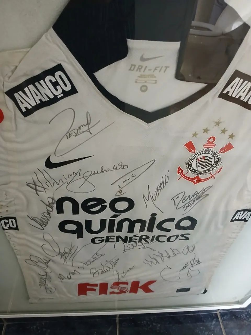 Camisa AUTOGRAFADA do MUNDIAL de 2012 - Foto 4