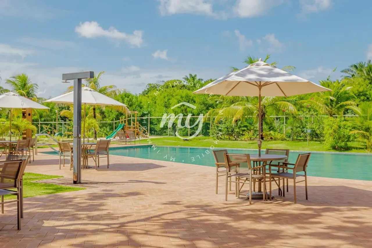 Praia do Forte| Apartamento Quarto e Sala com 38m2| Mobiliado| Condomínio Novo| 1 Vaga