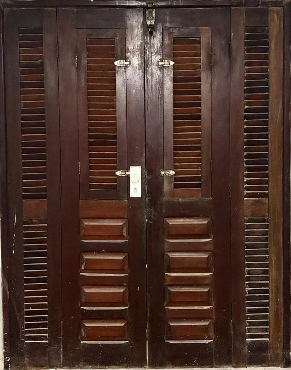Porta de madeira jatobá  super resistente 