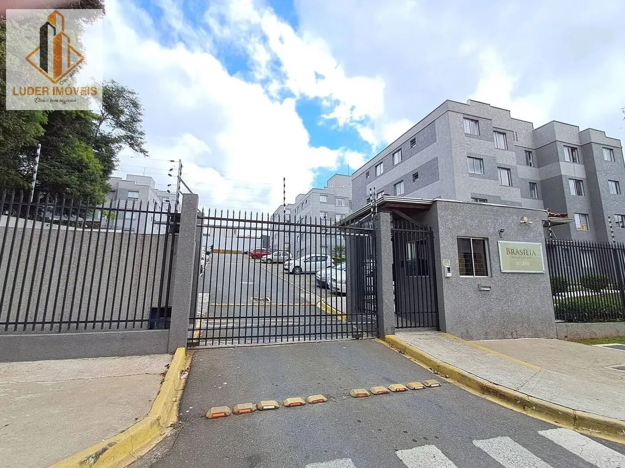 Apartamento 2 dorms.venda Cond. Brasília, C.Comprido, Curitiba