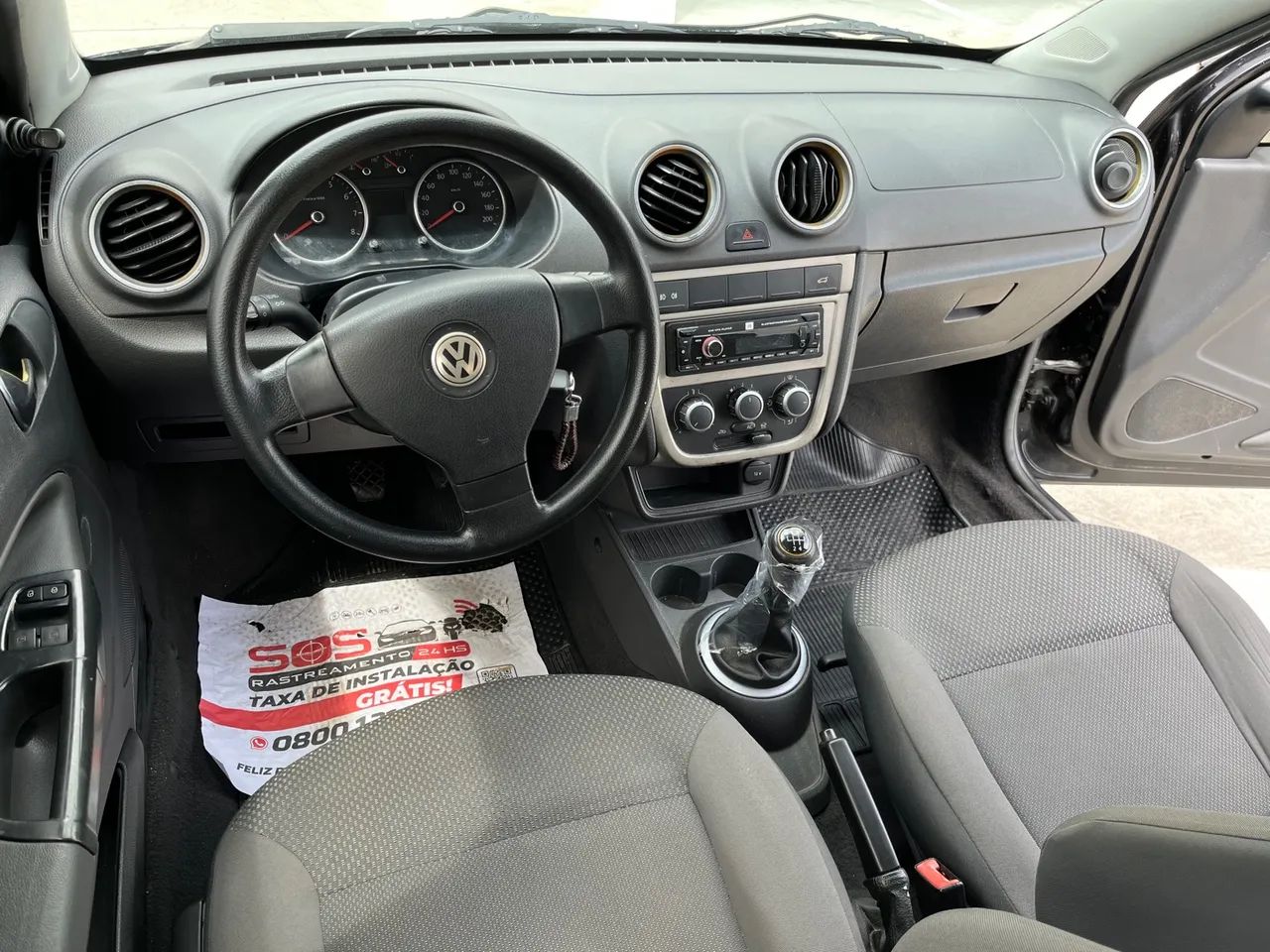 VW Voyage 1.0 Trend 2012 - Foto 5