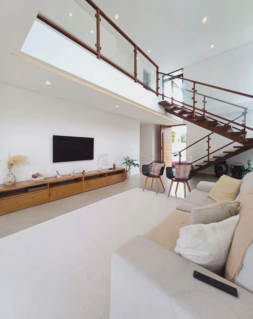 Imóvel para venda possui 248 metros quadrados com 3 quartos. - Foto 5