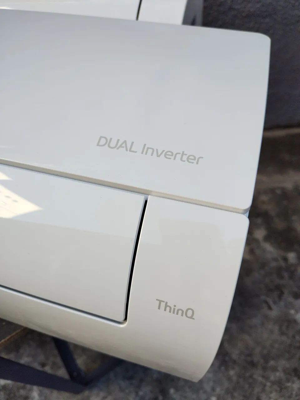 LG bisplit, sendo duas evaporadoras, três meses de uso, instalação inclusa! - Foto 2