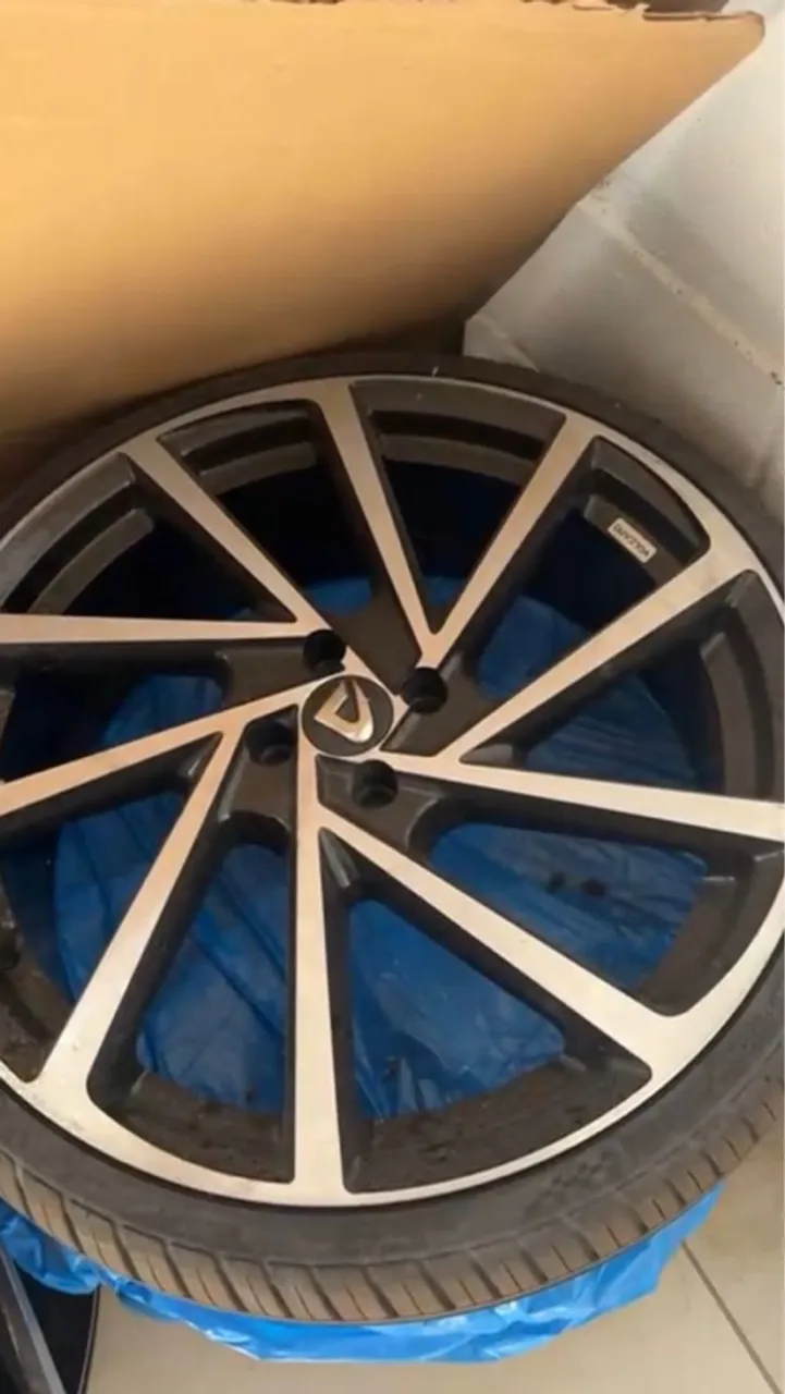 rodas aro 20 com pneus