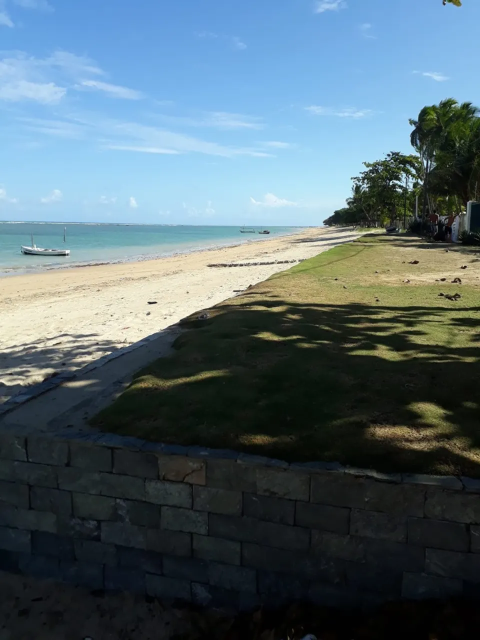 Casa 3/4 frente ao mar na ilha.