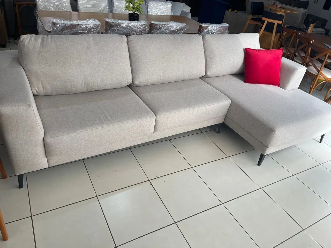 Sofá 3.15 mt em linho conforto e qualidade  - Foto 2