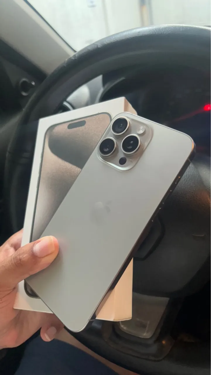 IPHONE 15 PRO MAX 256GB - GARANTIA APPLE