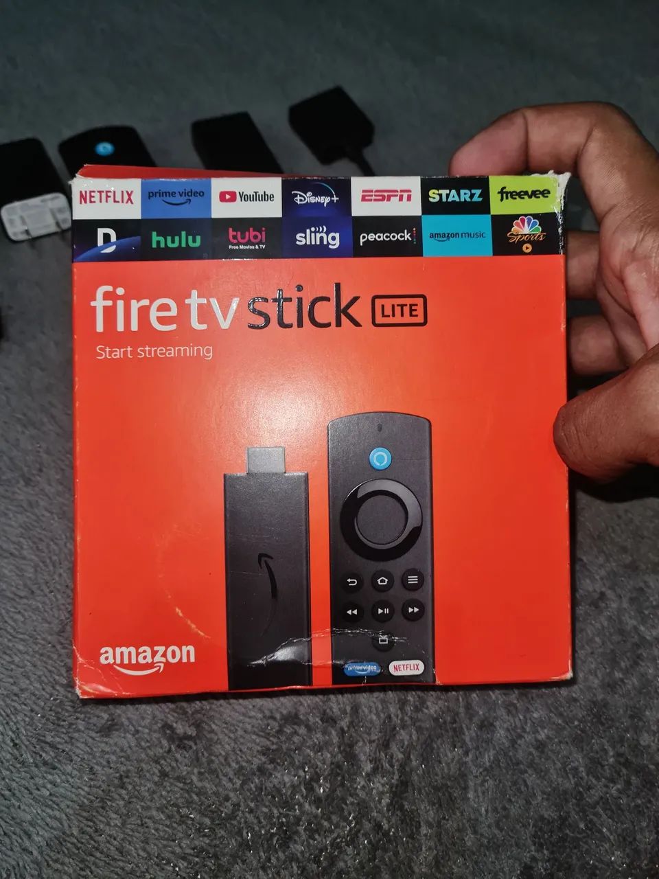 Fire TV Stick Lite - com Alexa & comando de voz 