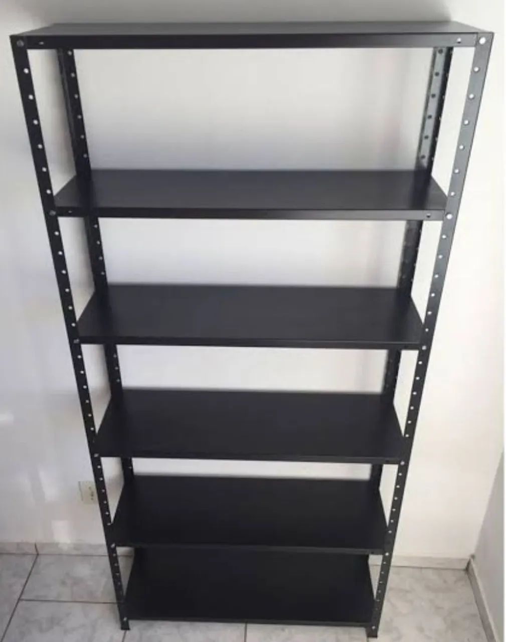 PRATELEIRA DE AÇO NOVAS 0,30X0,92X200 LINHA LEVE C/5 BANDEJA NA COR PRETA