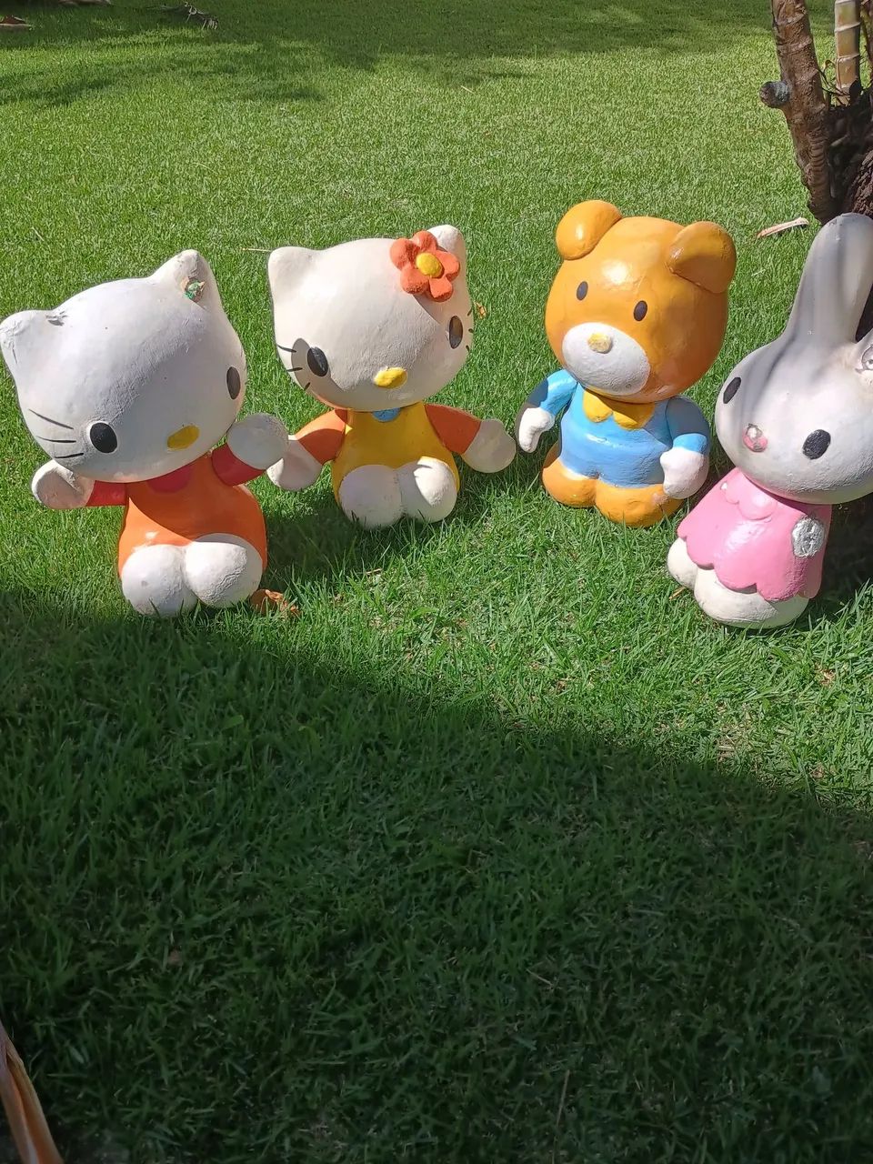 4 bonecos Hello Kitty decoração 