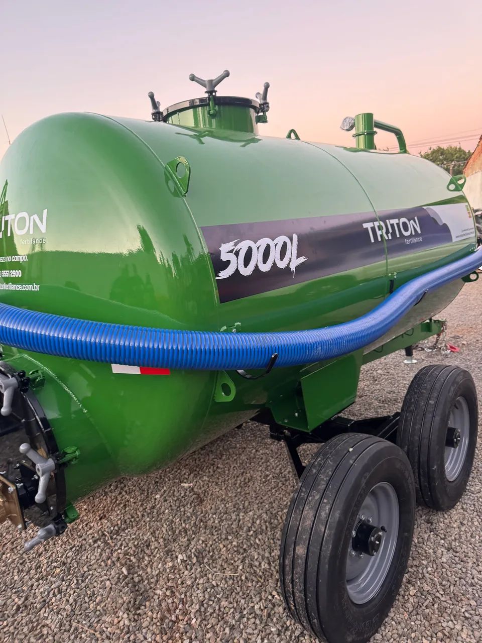  Carreta tanque 5000 litros a vácuo - Foto 6