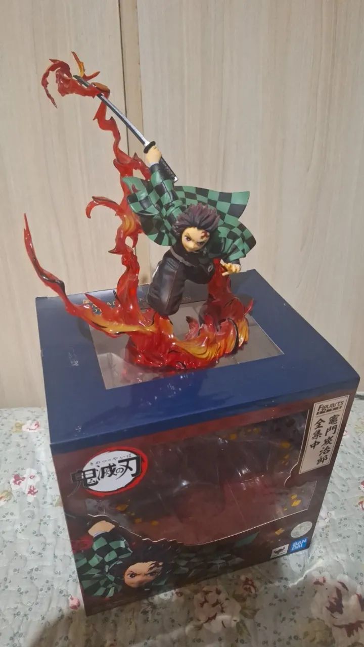 Tanjiro Kamado Demon Slayer FiguartsZERO Bandai - Foto 3